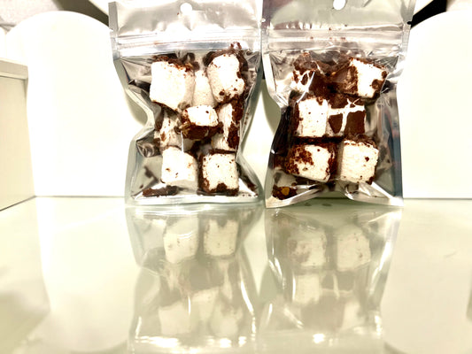 Freeze dried rocky road