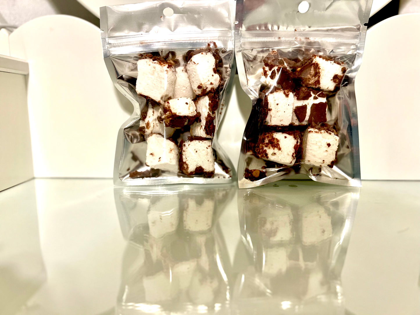 Freeze dried rocky road